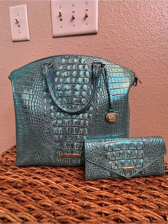 Brahmin Handbags - Brahmin duxbury and Wallet Set